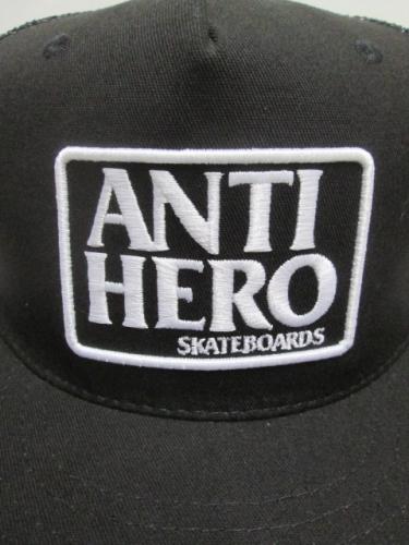 ANTI HERO ロゴメッシュキャップ BKxBK