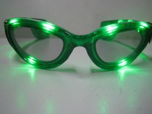 LEDサングラス　グリーン