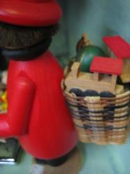 クーネルト　パイプ人形香炉　RD